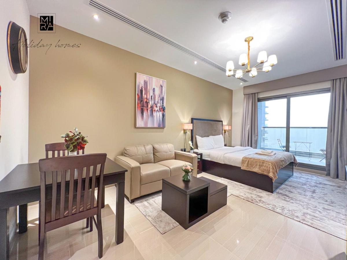 Mira Holiday Homes - Newly Furnished Studio In Downtown Dubai Exterior foto