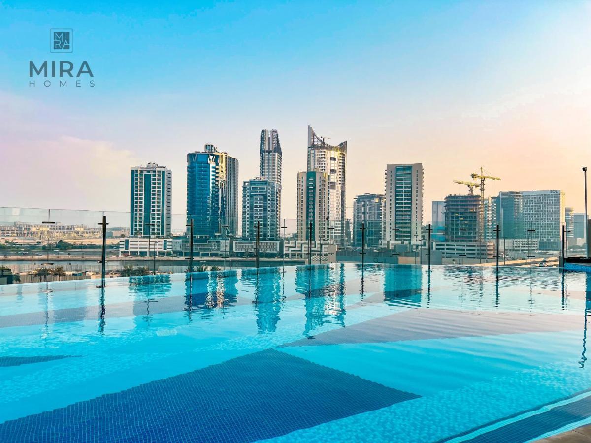 Mira Holiday Homes - Newly Furnished Studio In Downtown Dubai Exterior foto